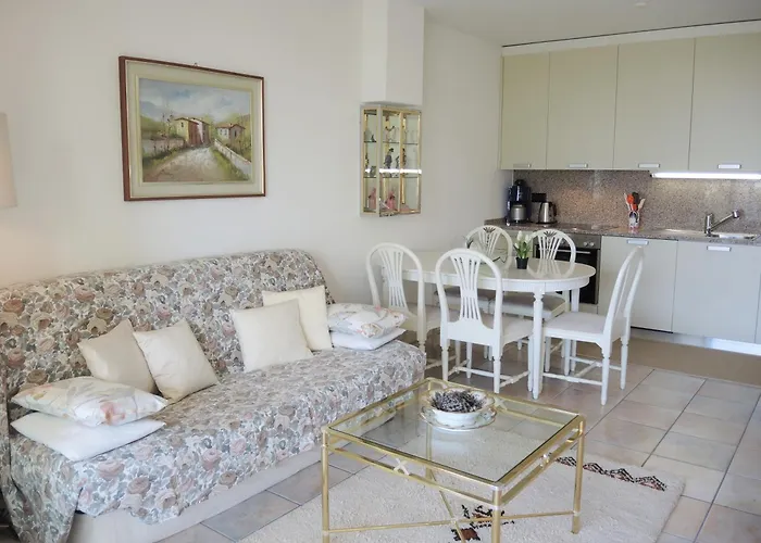 Apartament Clara By Fewotessin *