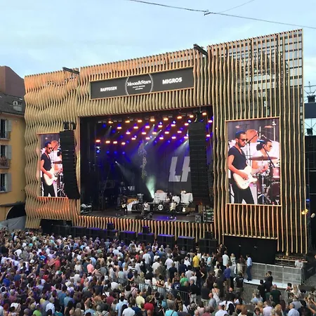 Clara By Fewotessin Apartamento Losone